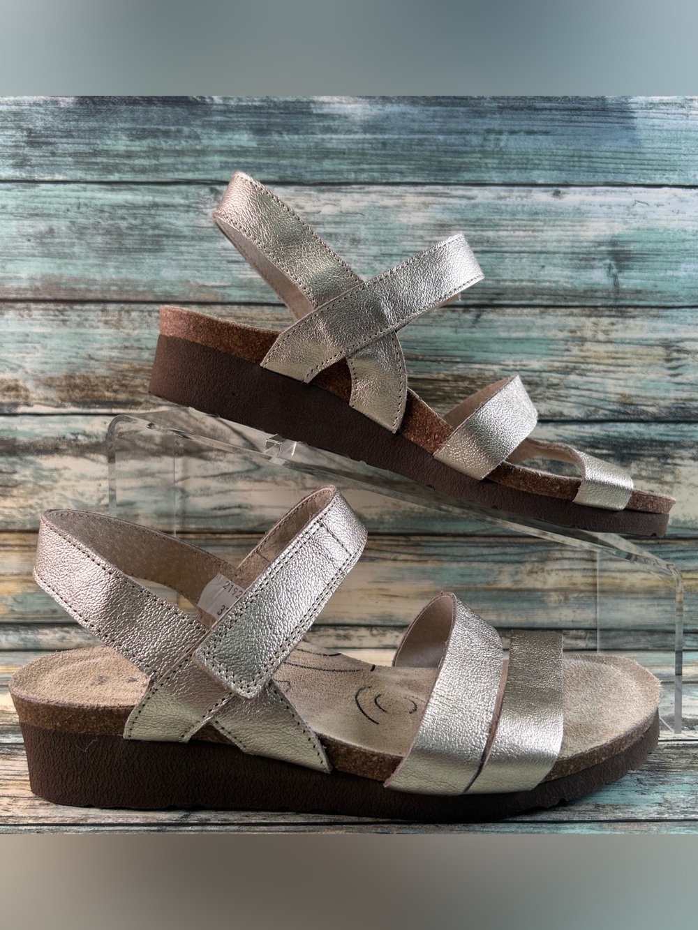 Naot Kayla Arch Pro Slingback Sandals Womens 6 Gold Leather Hook & Loop Strap